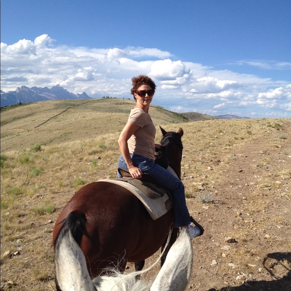 Meet your Posher, Sheri